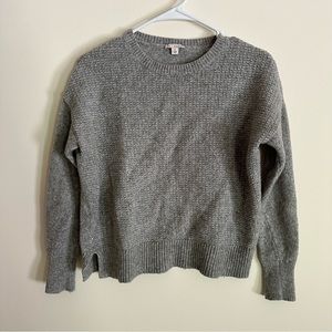 GAP gray waffle knit sweater